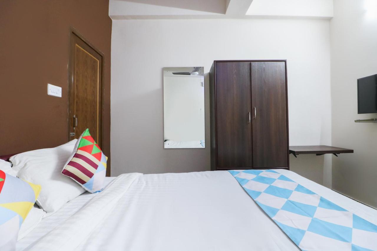 Hotel O Adri Hotels Near Dum Dum Metro Station Esterno foto