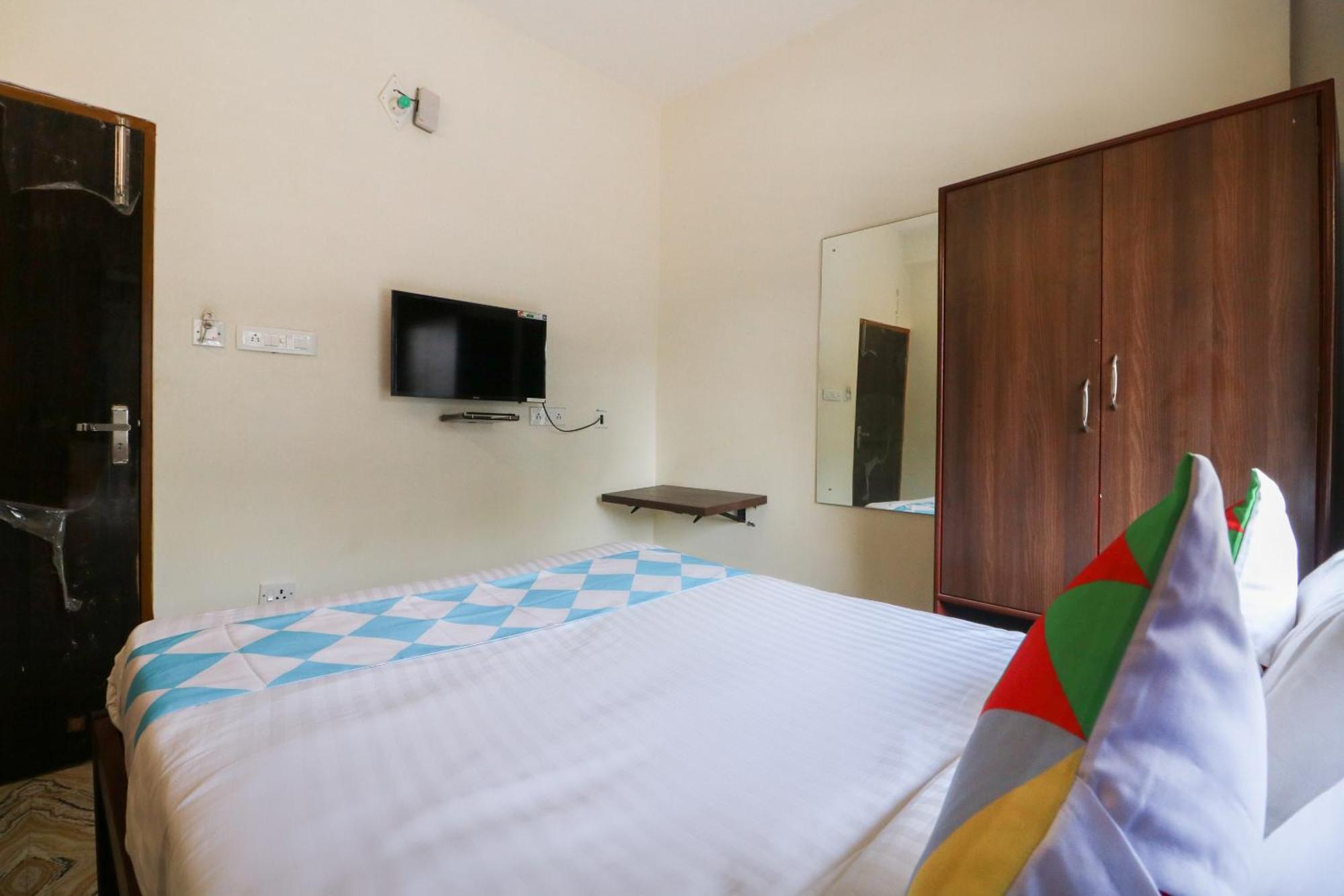 Hotel O Adri Hotels Near Dum Dum Metro Station Esterno foto